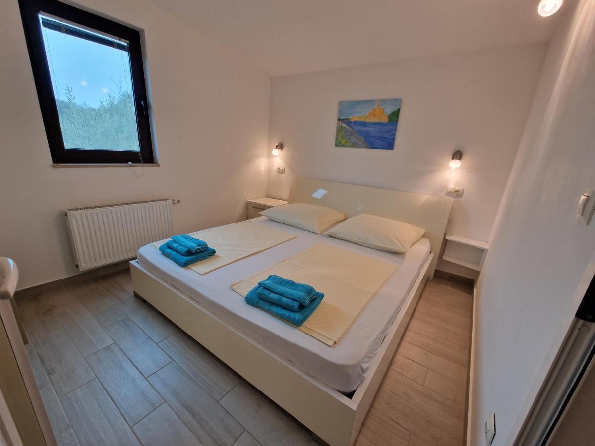 Keser Apartments Rovinj Eksteriør billede