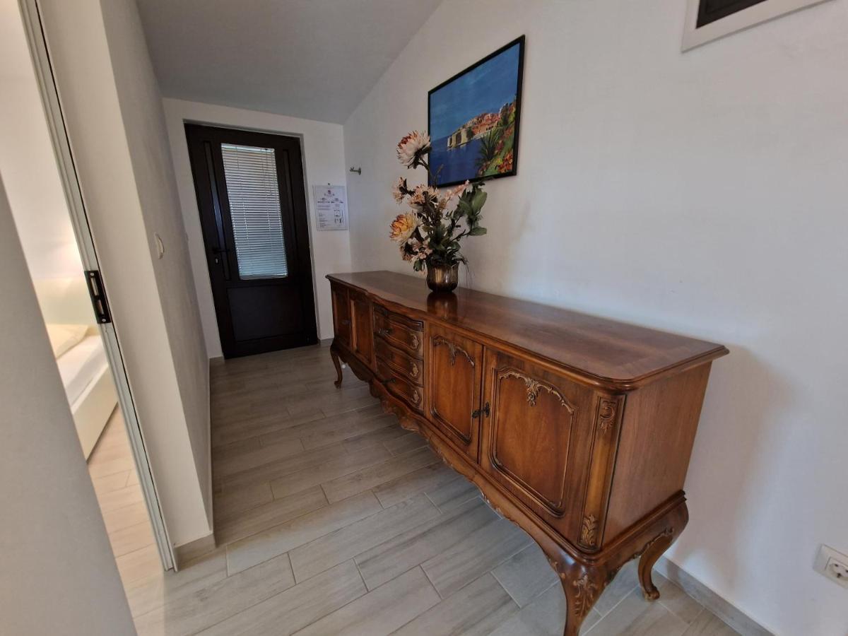 Keser Apartments Rovinj Eksteriør billede