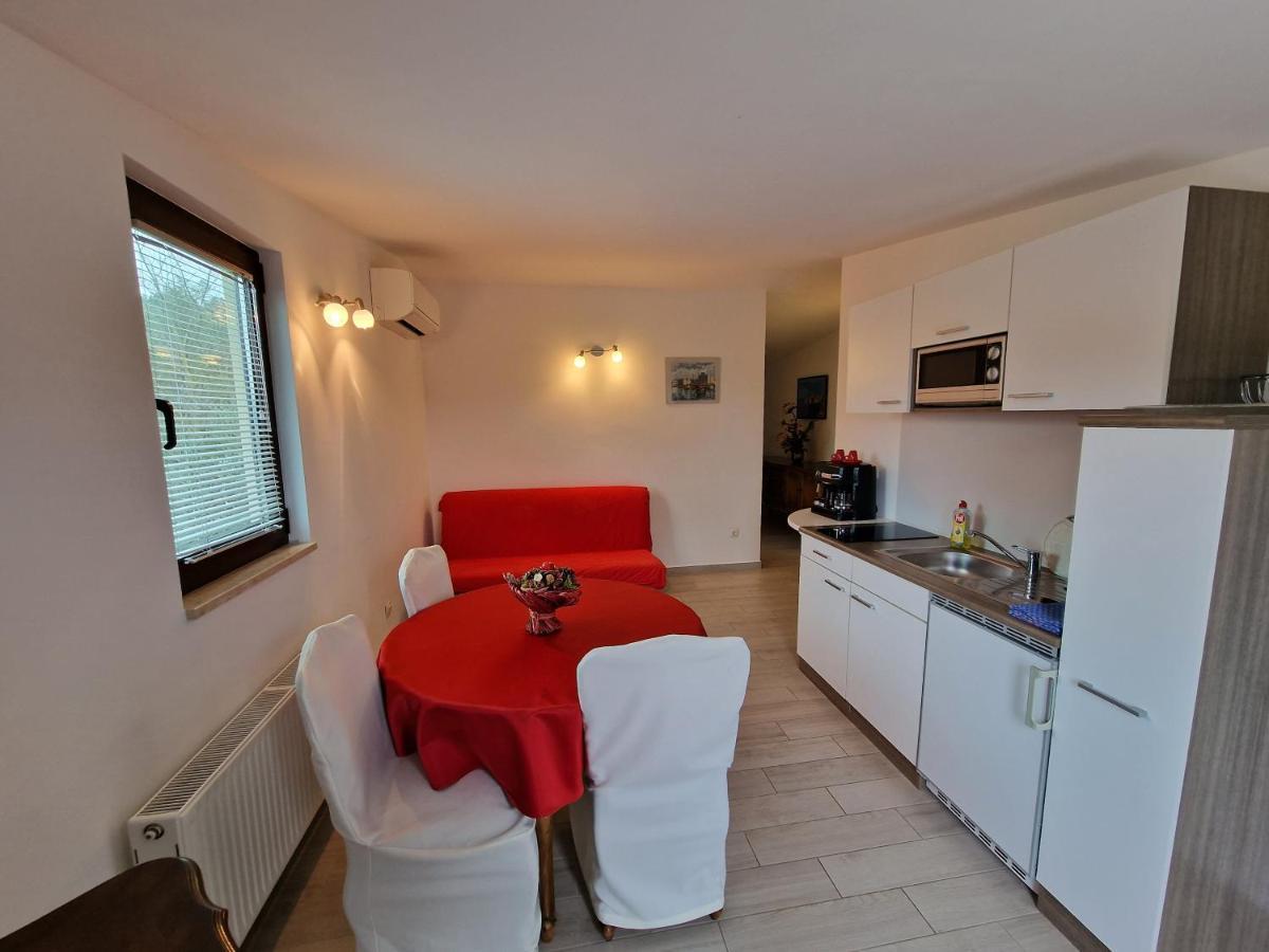Keser Apartments Rovinj Eksteriør billede