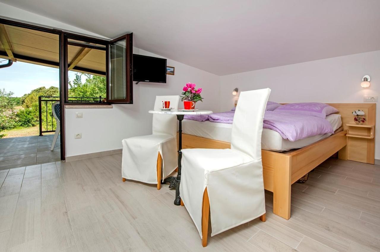 Keser Apartments Rovinj Eksteriør billede