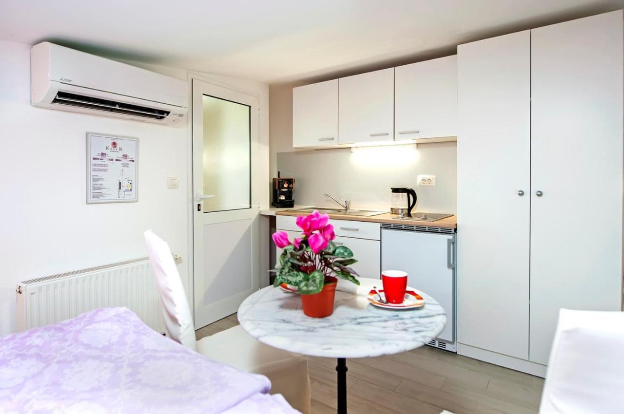 Keser Apartments Rovinj Eksteriør billede